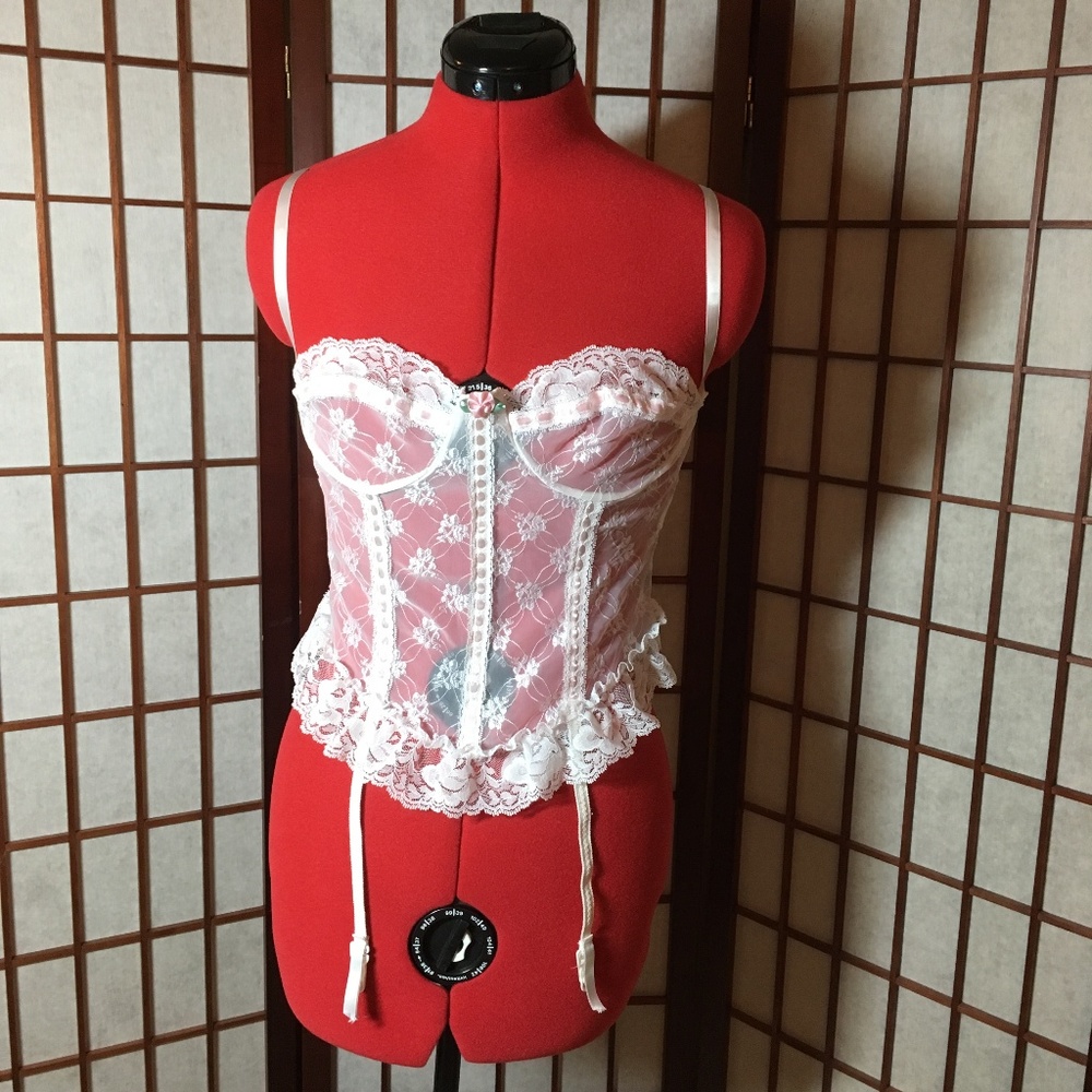 Vintage Lace Corset w/Attached Garter Belt
